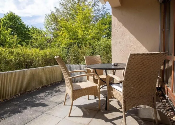 Ruhige 2-Zimmer Wohnung M.Terrasse,Naehe Uni-Klinik